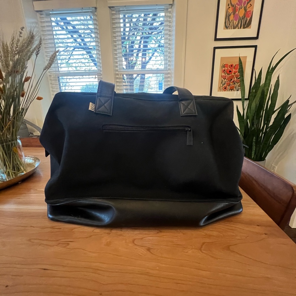 Beis black weekender bag